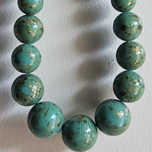 Target Teal Beaded Necklace - Picture 3 of 6